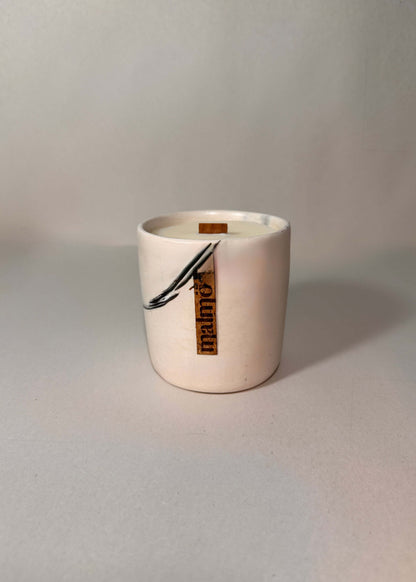 Handcrafted, Refillable Single Pot in Natural with Hints of Black and Natural with hints of black, refillable candle, hand poured with soy wax and FSC-certified crackle wood wick.
30 hour burn time.
Colour: Natural with hints of black
Refillable CandleMalmo HomeMalmo HomeHandcrafted Single Pot
