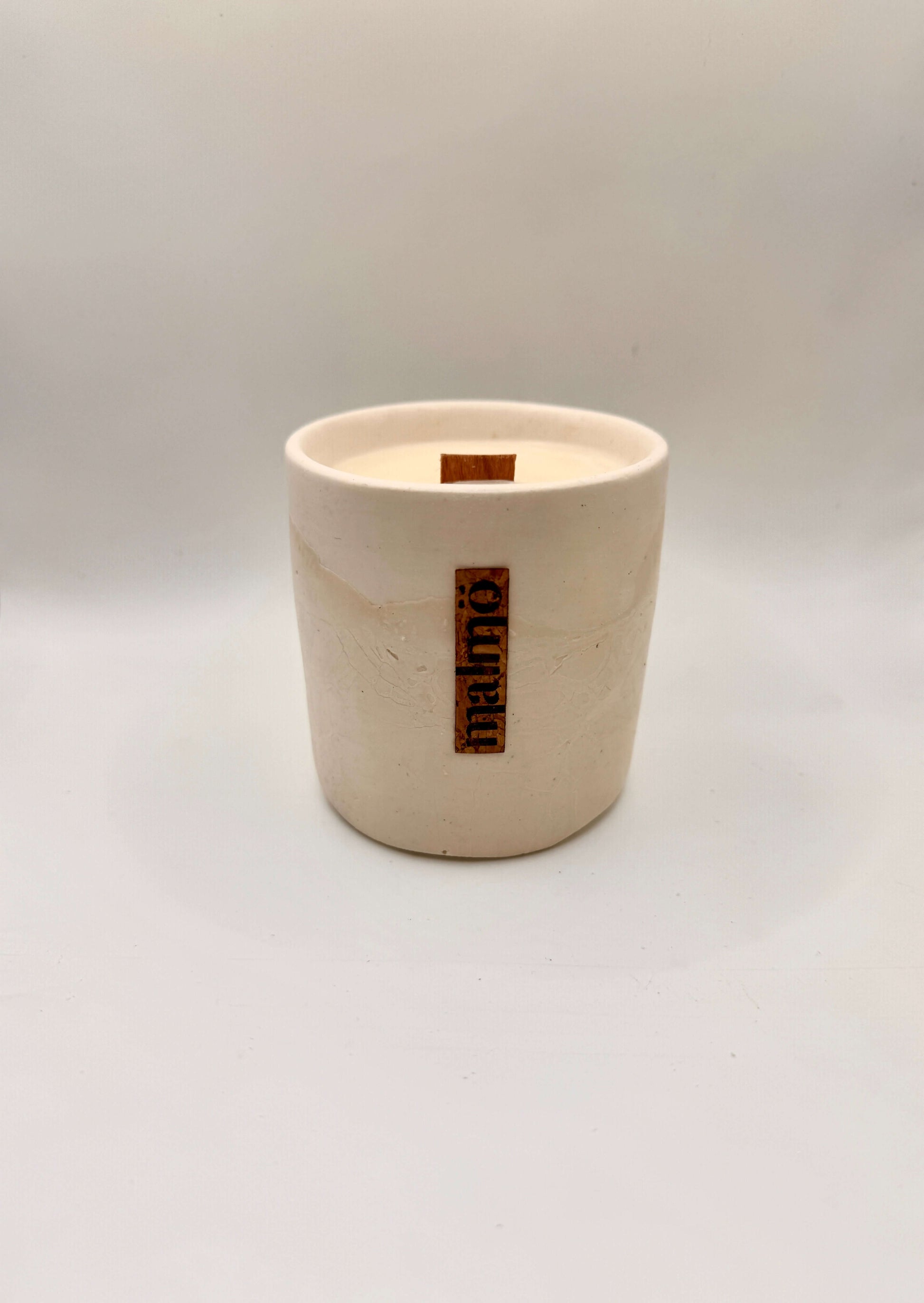 Handcrafted refillable natural coloured candle pot with soy wax, crackling wood wick, made in UK.