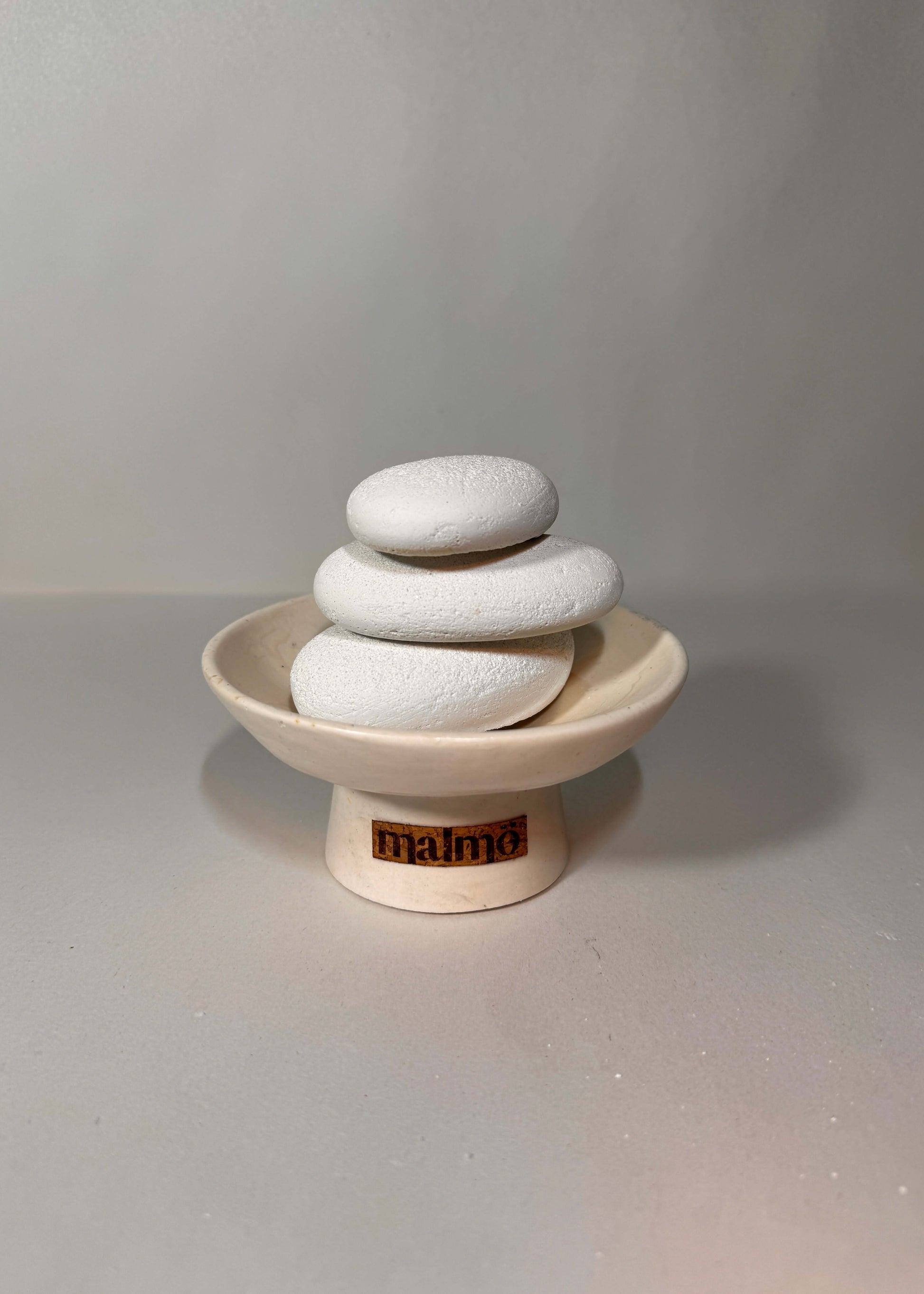 Zen Aroma Pebbles & Bowl Set by Malmo.