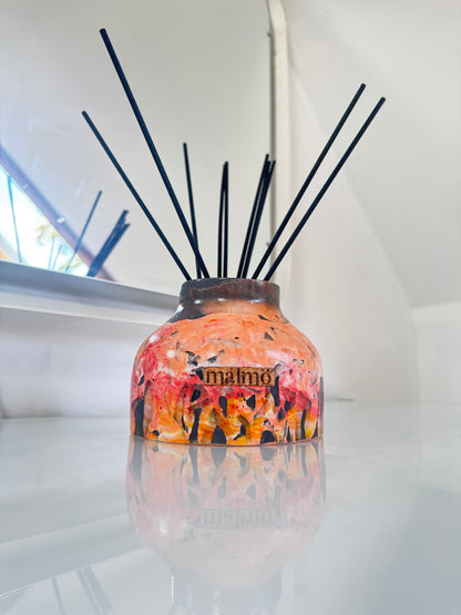 Dröm Reed Diffuser in Cosy Fireside Hues