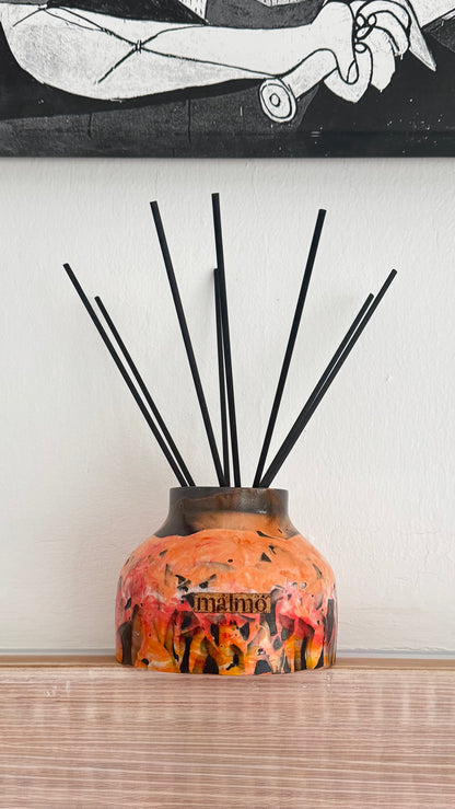 Dröm Reed Diffuser in Cosy Fireside Hues