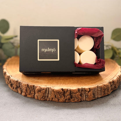 Box of 8 large soy wax melts in your choice of fragrance